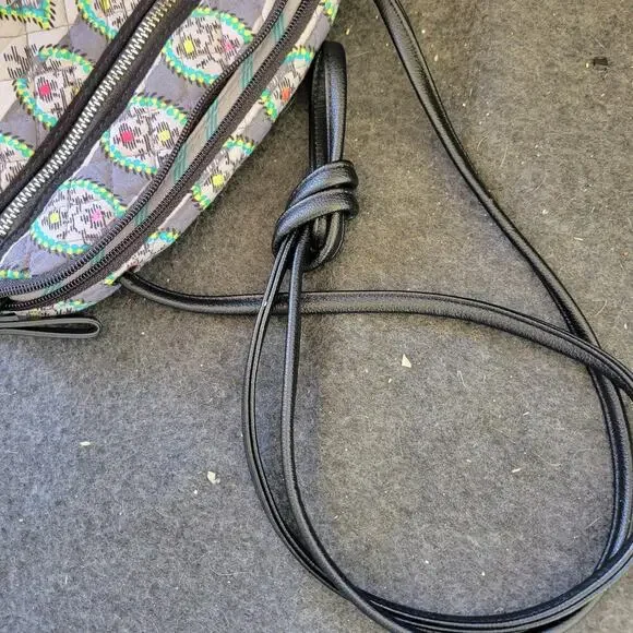 Vera Bradley Iconic Little Crossbody Purse Paisley Stripes - Picture 10 of 11